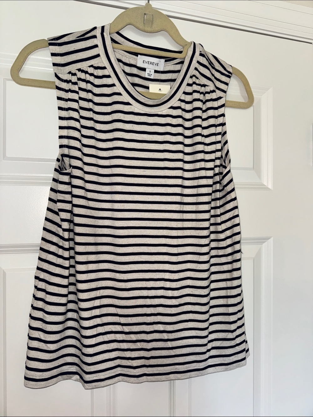 Evereve Black & White Striped Sleeveless Tank